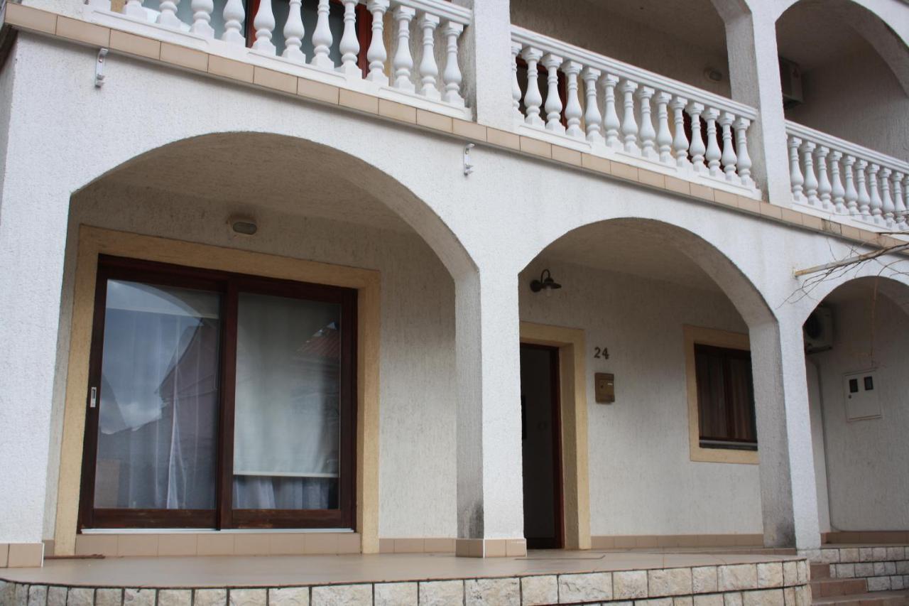 Apartment Kati Crikvenica Exterior photo